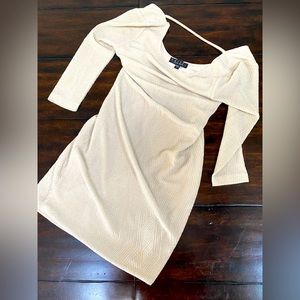Gold mini dress with 3/4 sleeves